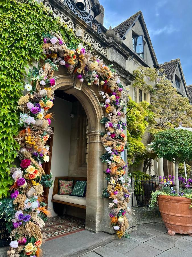 Old Bell Hotel Malmesbury Exterior photo